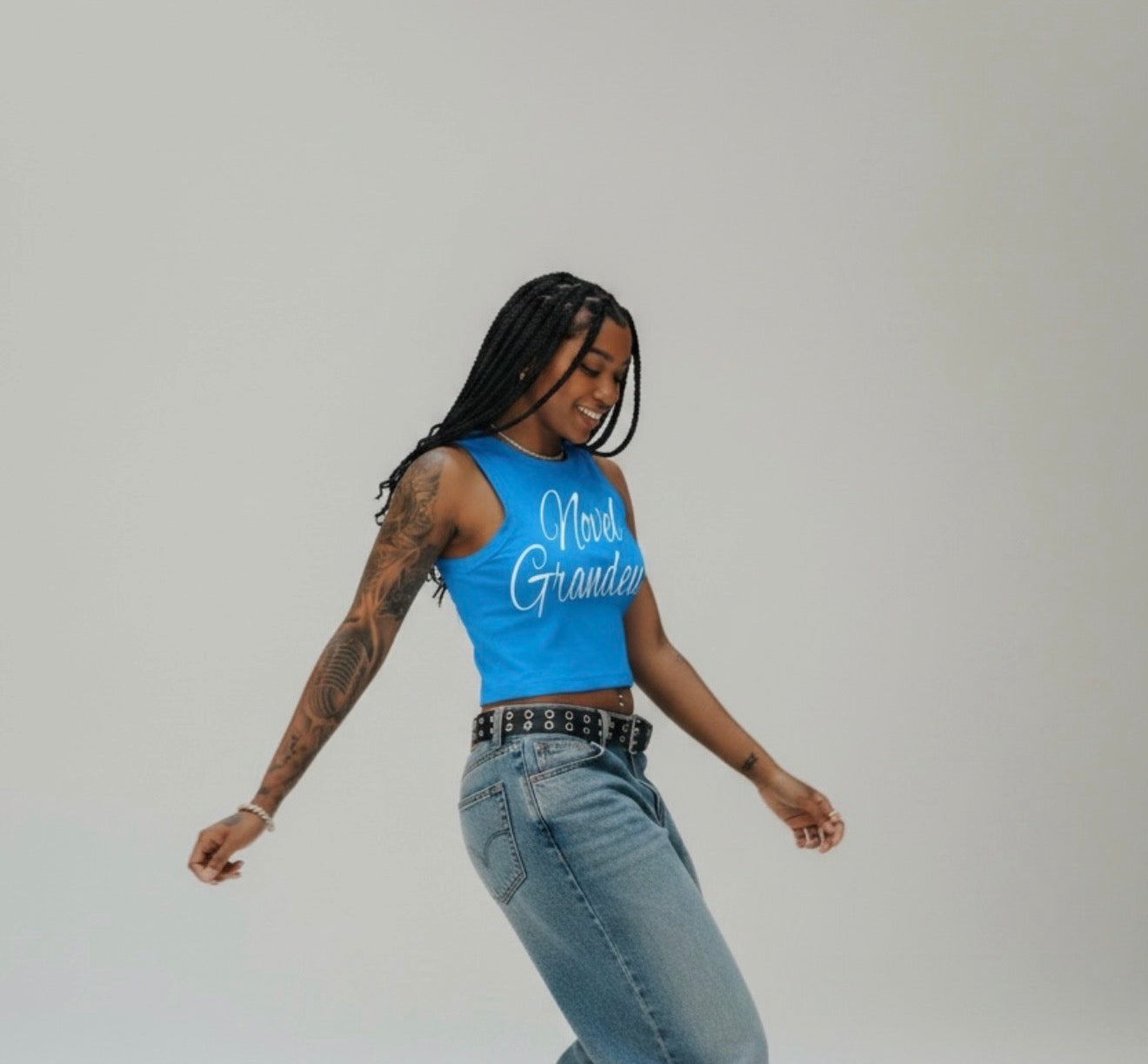 Women’s Novel Grandeur Cropped Tank